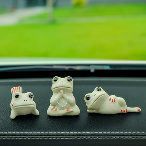 Adorno de Cerámica con Forma de Rana para Coche, con Florero y Difusor de Aroma Zen, para Decoración Interior de Automóviles, Estilo Lindo, Perfume Unisex - Product Image 3