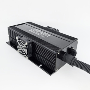 Convertidores reductores de alta potencia monofásicos aislados para aire acondicionado de yates y hogares, salida de 12V 1000W HJ12V1000W-G O HJ12V1000W - Product Image 2