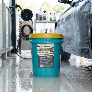 Champú para Lavado de Autos Anti-Rayones y Lubricante con Aroma a Manzana, Solución de Limpieza Ultra Concentrada 1:200 - Product Image 6