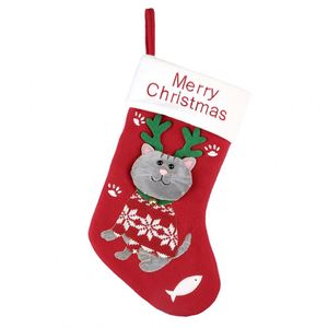 Sacs cadeaux en tissu et décorations de sapin de Noël personnalisées en velours côtelé brodé motif chat et chien mignons - Product Image 3