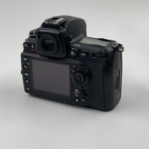 Cámara DSLR <span class=keywords><strong>D700</strong></span> Usada, Grado A+, con Accesorios de Terceros, 12MP, para Retratos y Fotografía Documental - Product Image 3