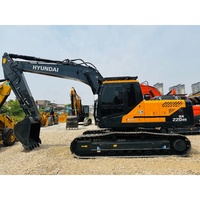 Excavatrice sur chenilles Hyundai 220HD d'occasion, 21 tonnes, modèle 220H, avec moteur à injection directe, idéale pour le creusement de canaux agricoles