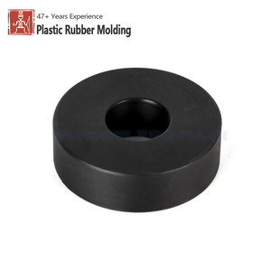 Trung Quốc Nhà máy tùy chỉnh chất lượng cao hình trụ miếng đệm đen POM hoặc Nylon - Product Image 1