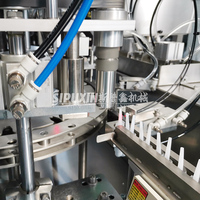 Remplissage de liquide automatique Machine de remplissage de vernis à ongles Colle permanente Colle UV 502 Ligne de remplissage de gel de colle Machines d'étiquetage de capsulage