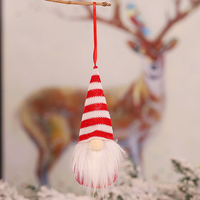 Gnome de Noël tricoté à la main, poupée sans visage, décoration suspendue pour arbre, elfe nordique en peluche, décoration de Noël pour la maison