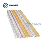 Ligne de Production de garnitures de carreaux en PVC/Machine de fabrication de coins en plastique