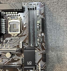 เมนบอร์ดเกมมิ่ง GA Z590 UD ขายดี พร้อมหน่วยความจำ 128 GB LGA1200 รองรับซีพียูซีรีส์ Core รุ่นที่ 11 และ 10 - Product Image 2