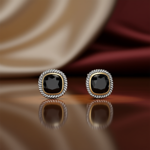 Orecchini a Perno Bicolore E4571 in Argento 925 Placcato Oro 18K con Onice e Montatura Geometrica per Uso Quotidiano Femminile - Product Image 2