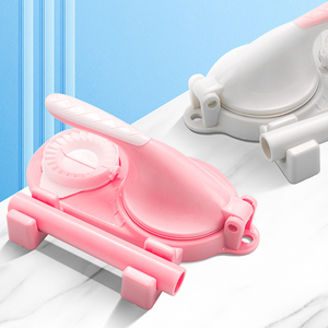 Vente en gros S075 – Outil 2-en-1 pour la fabrication de raviolis et de wontons, presse à pâte et découpeur de feuilles de pâte - Product Image 2