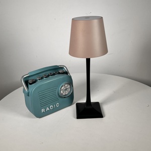 高品质可调光无绳充电触摸发光二极管餐厅床边模块豪华装饰电池电源CE台灯 - Product Image 2