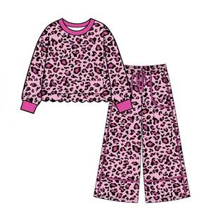 Ensemble haut et pantalon à manches longues pour bébés filles, imprimé personnalisé de Noël, bord festonné, en coton biologique et élasthanne, vente en gros, vêtements pour sœurs - Product Image 6