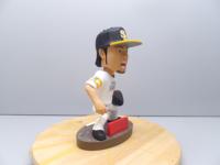 Özel Reçine Beyzbol Oyuncusu Bobble Head SoftBank Hawks Spor Figürü Araba Gösterge Paneli Süsü Hediye