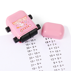 2 <span class=keywords><strong>en</strong></span> 1 rouleau réglable apprentissage des mathématiques Addition et soustraction mignonnes Enseignement aux enfants Tampon numérique pour la soustraction d'addition - Product Image 5