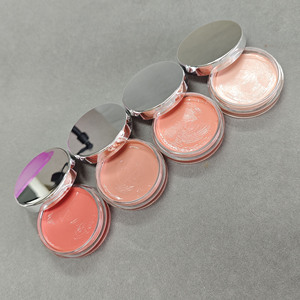 Blush Idratante Cremoso ad Alta Pigmentazione Personalizzato con Etichetta Privata - Product Image 2