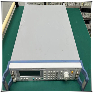 New R&S SMR27 27G Signal Generator 10MHz-27GHz High Accuracy 1 Year Warranty Multi-Voltage - Product Image 3