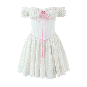 เสื้อผ้าผู้หญิงคอลเลคชั่นต้นฤดูใบไม้ผลิปี 2026 - สไตล์สาวชนบทฝรั่งเศส - ชุดเดรสลายสก็อตปักลายดอกไม้หวานๆ แบบไหล่เดียว - Product Image 5