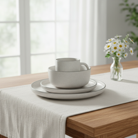 Ensemble de vaisselle en céramique blanche de luxe 4 pièces |   Assiettes et tasses durables à motifs mouchetés |   Plat de cuisson compatible four, lave-vaisselle et micro-ondes
