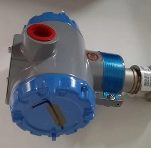 Bestselling STD810 SmartLine Differential Transmitter, 10 InH2O Range, 4-20mA/HART, IP67, SIL2/3 for Oil & Gas Ready Stock <b>Honey</b> - Product Image 4