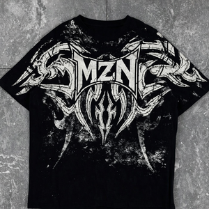 เสื้อยืดโอเวอร์ไซส์ลาย<span class=keywords><strong>สัก</strong></span>ชนเผ่าสไตล์โกธิคสำหรับผู้ชาย MZN พิมพ์ลายสกรีน วินเทจ ลุคสตรีทแวร์ ผ้าคอตตอนหนา เป็นมิตรกับสิ่งแวดล้อม - Product Image 2
