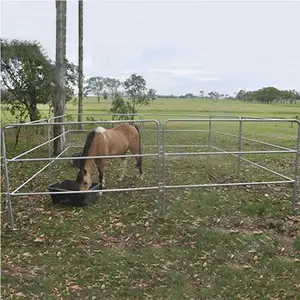 Clôture électrique de bonne qualité champ de bétail réseau de chevaux 6 pieds de haut PVC vinyle Rail croisé galvanisé barrière cerf livestcok clôture