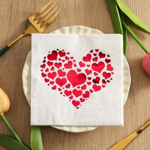 Serviettes de table en papier jetables haut de gamme pour restaurant, serviettes de fête, serviettes de table en forme de cœur rouges estampées or pour la Saint-Valentin - Product Image 1