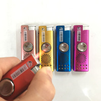Briquet à jet coupe-vent anti-stress avec LED, rechargeable au butane, logo personnalisé en gros, gaz pré-rempli pour les États-Unis