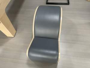 Corrector de Columna de Madera Personalizado con Acabado en Cuero para Pilates, Equipo de Entrenamiento de Yoga y Pilates, Suministro Directo de Fábrica - Product Image 4