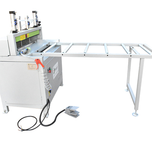 Máquina Ranuradora de Paneles de Aluminio con Control Neumático JUNDE JD-TC600, Estructura Soldada de Alta Resistencia, Estructura Confiable - Product Image 1