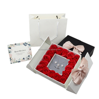 Vente en gros de boîtes à bijoux en carton de luxe personnalisées avec logo, emballages en papier pour bijoux avec ensemble de sacs