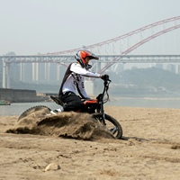 Professionele elektrische crossmotor 72V 85km/u 8KW piekvermogen off-road e-moto voor wedstrijden, training en liefhebbers van rijplezier
