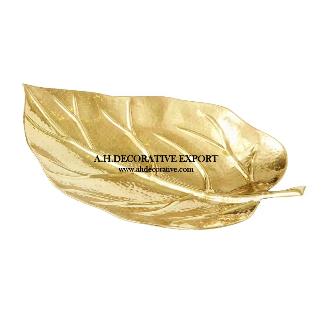 Customized Solid Aluminum Maple Leaf Shape Tray Home Decorative Gold Leaf Tray for Wedding Decoration New Style Gold Hotel Dish
