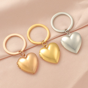 กรอบรูปโปรโมชั่นแฟชั่นสุดสร้างสรรค์แบบทำมือพวงกุญแจโลหะคู่รักน่ารักของขวัญของที่ระลึกตามสั่ง - Product Image 6