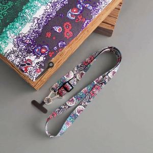 Wholesale <b>Polyester</b> Retro Style Adjustable Phone <b>Lanyard</b> Strap with Hanging Chain Pattern Crossbody Phone Strap - Product Image 6