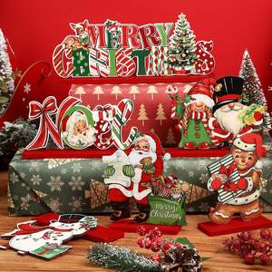 Decorazioni Rosse Natalizie per la Tavola Vintage in Legno Centrotavola Retrò per Feste di Natale Babbo Natale Gnomo Stile Classico - Product Image 4