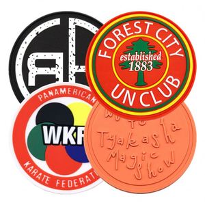Badges en caoutchouc PVC de haute qualité, patchs en silicone pour vêtements et chapeaux, patchs personnalisés en PVC 2D 3D ronds, thermocollants - Product Image 1