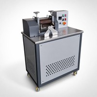Kunststoff-Pelletiermaschine Carbon Black Masterbatch Zweiwalzenmühle Compound-Misch- und Granuliermaschine Labor-Dispersions-Testgerät CE
