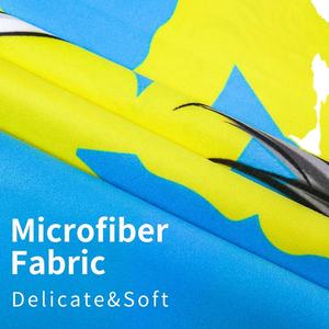 Serviette de plage en microfibre 200 GSM sans sable recyclé imprimé par couleur personnalisée - Product Image 6