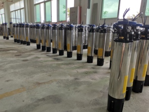 Pompe à eau solaire immergée 100 CV avec moteur submersible et machine à bobiner - Product Image 5