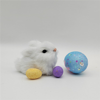 Mini lapin blanc mignon réaliste