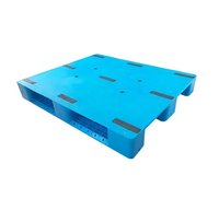 Marchandises de supermarché empilant des palettes nouveau matériel chariot élévateur industriel tapis de stockage étanche à l'humidité pour plate-forme logistique en plastique