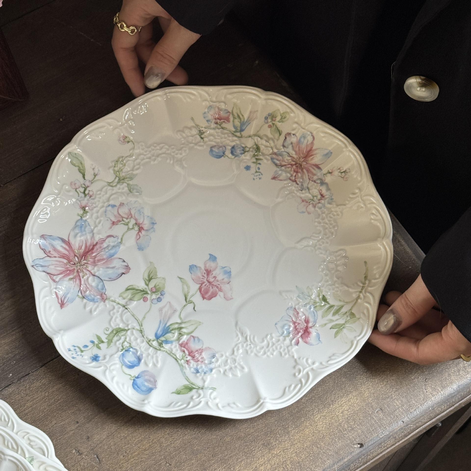 Lace plate, 10 inches