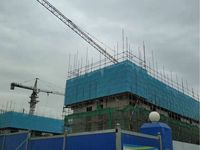 Grillage de protection pour chantier de construction avec design graphique, en acier, pour cadre extérieur et sécurité des escaladeurs