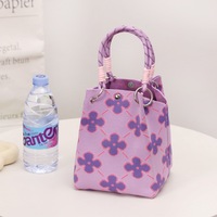 Vente en gros de sac à main tissé à boucle d'anneau, pochette fourre-tout, nouveau sac à boucle magnétique tridimensionnel tricoté