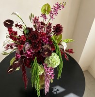 Susunan Bunga Bola Hydrangea Sutra Buatan Warna Merah Hijau 50cm Paling Laris untuk Dekorasi Pernikahan dan Rumah yang Populer