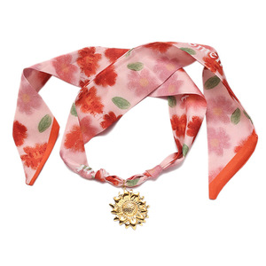 Collar de Lujo con Pañuelo de Seda para Mujer, de Acero Inoxidable Chapado en Oro, con Colgante de Girasol y Estrella de Mar, Gargantilla Boho, Joyería de Cinta <span class=keywords><strong>Twilly</strong></span> - Product Image 5