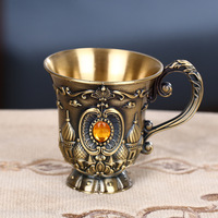 Petite Coupe à Vin Rétro en Alliage de Zinc Nordique, Cadeau Personnalisé Créatif pour Mariage, Cadeau de Pendaison de Crémaillère, Décoration d'Intérieur, Coupe à Liqueur
