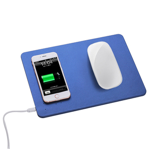 PU-Leder Gaming-Mauspad mit Kabelloser Ladestation, Schlichte Designs, Kabelloses Lade-Mauspad - Product Image 1