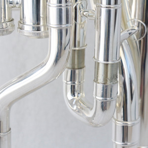 Cuerno de <span class=keywords><strong>tenor</strong></span> de la mejor calidad en Eb Alto Saxhorn Copia Trompeta plateada de marca famosa - Product Image 4