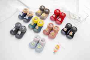 Zapatos <span class=keywords><strong>de</strong></span> Invierno <span class=keywords><strong>para</strong></span> Bebés que Aún No Caminan - Botines <span class=keywords><strong>de</strong></span> Punto con Forro <span class=keywords><strong>de</strong></span> Sherpa, Suela Suave Antideslizante, Tejido Flexible <span class=keywords><strong>de</strong></span> Mezcla <span class=keywords><strong>de</strong></span> Algodón - Product Image 2