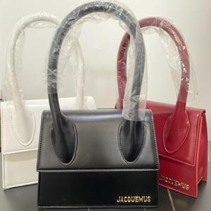 jacquemus le ensacar chiquito